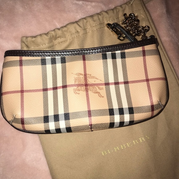 Burberry Wristlet - Picture 8 of 8